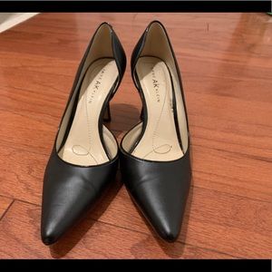 Anne Klein Yolden d’Orsay black leather pump